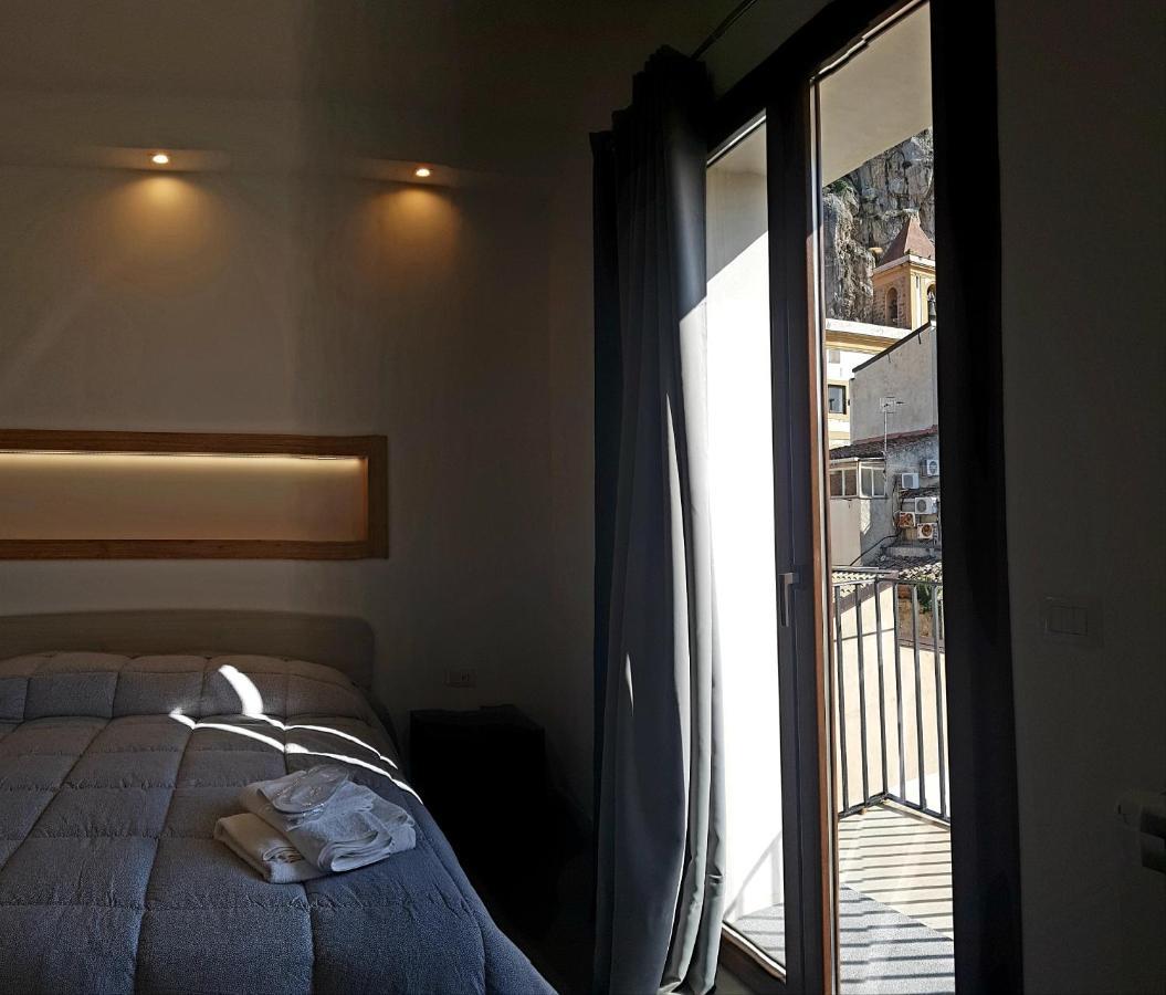 체팔루 Terrazza Caracciolo 아파트 외부 사진